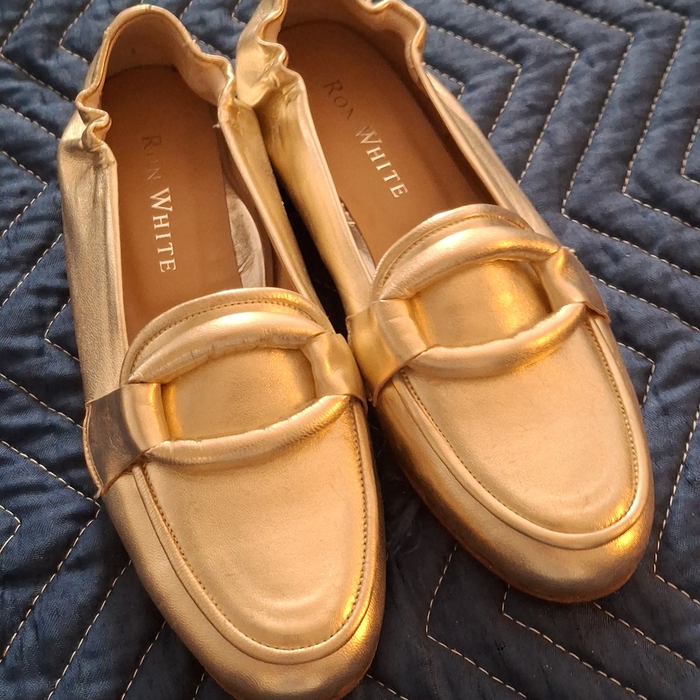 Ron White Metallic Gold Leather Loafers Fibi